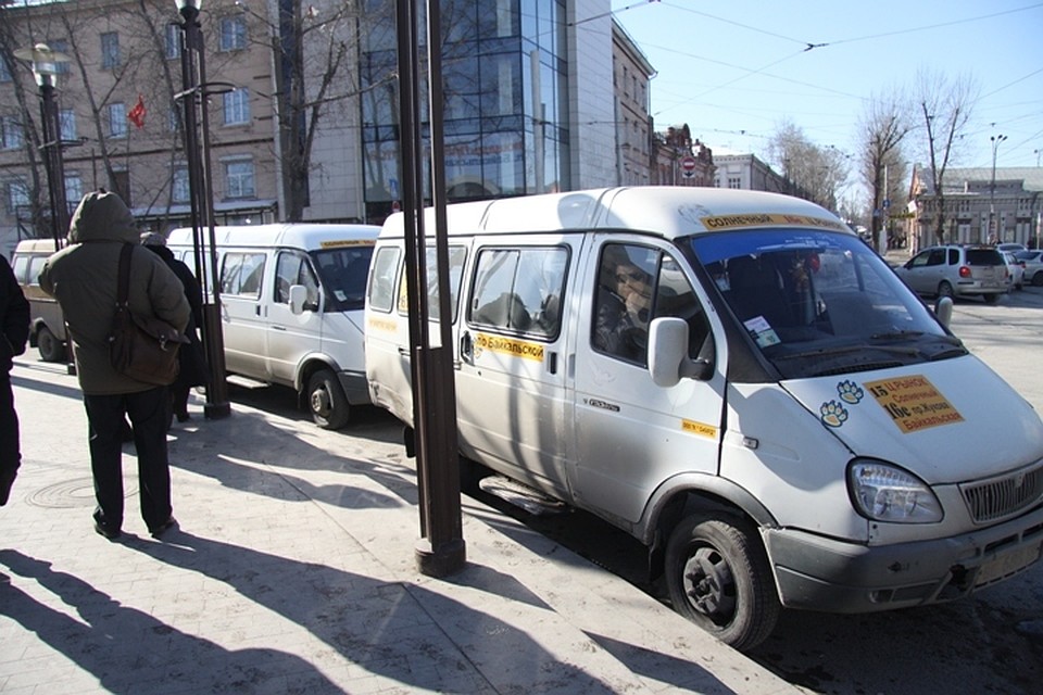 Маршрутки автобусы иркутск. Маршрутки Иркутск. Микроавтобус Иркутск. 20 Маршрутка Иркутск. 25 Автобус Иркутск.